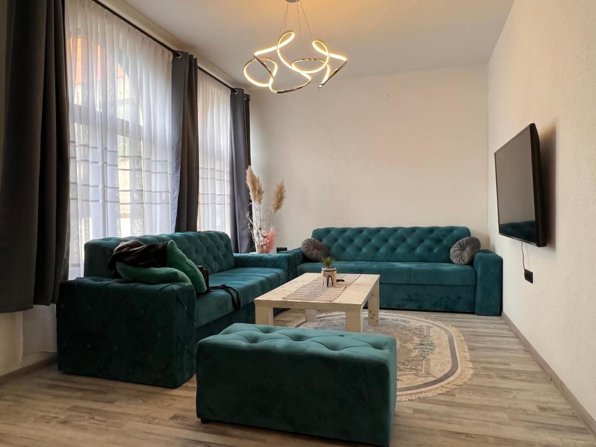 Guest House Eden بيهاتش المظهر الخارجي الصورة