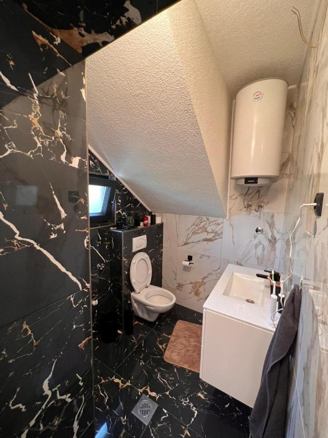 Guest House Eden بيهاتش المظهر الخارجي الصورة