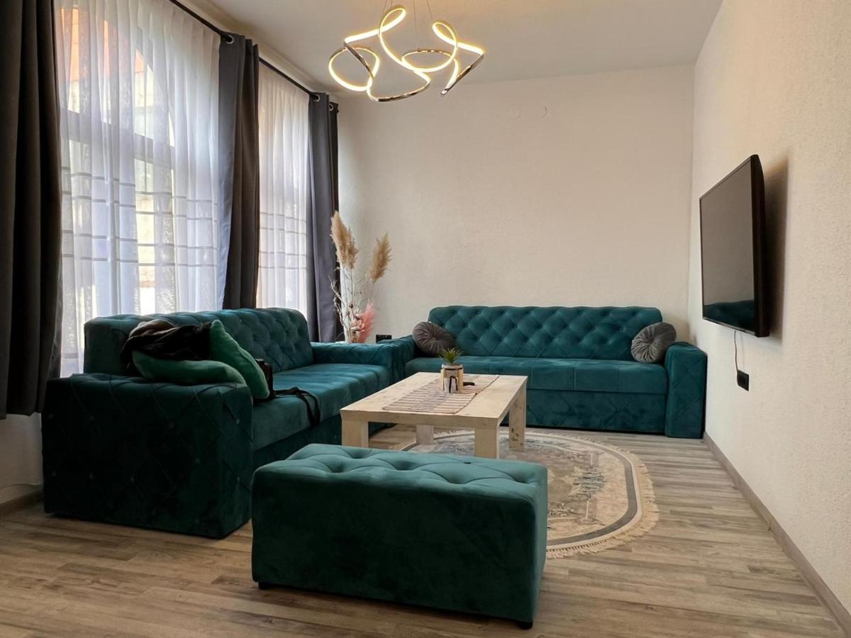 Guest House Eden بيهاتش المظهر الخارجي الصورة